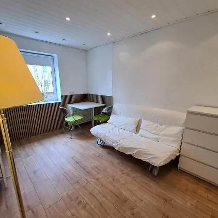 Lägenhet Schone, Ruhige Ferienwohnung An Der Messe Hannover